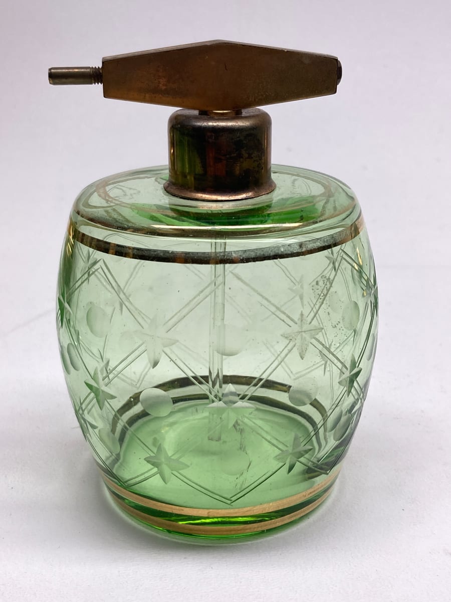 Green glass Art Deco Perfume bottle with spray 