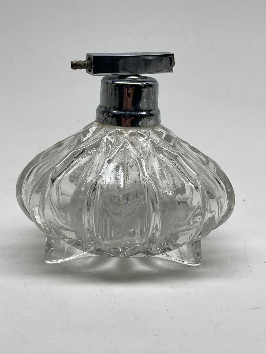 Clear glass Art Deco Perfume bottle with spray 