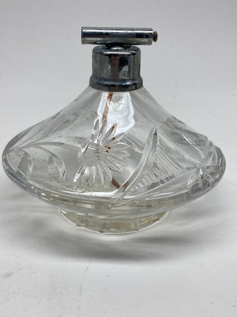 Clear glass Art Deco Perfume bottle with spray 