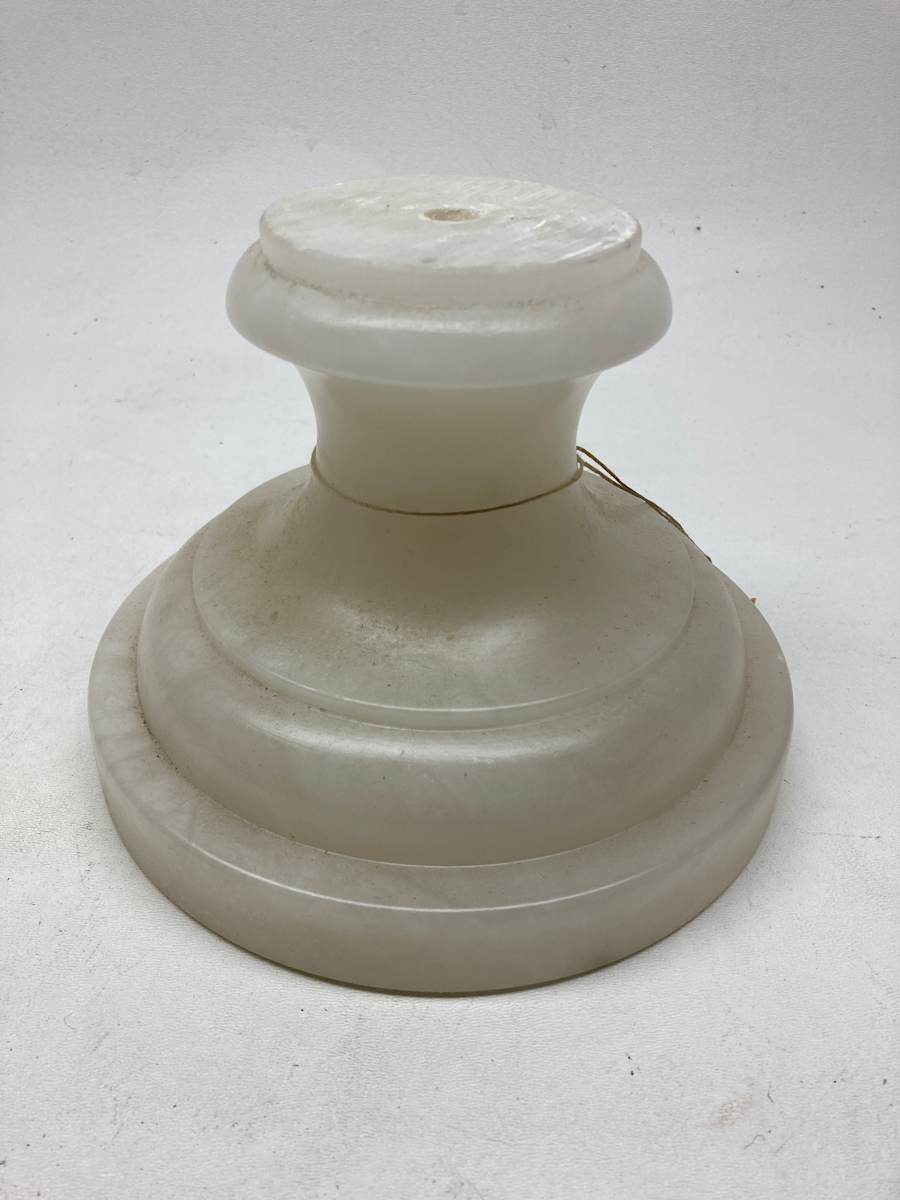White marble 6.5" wide pedestal base, Image 3.
