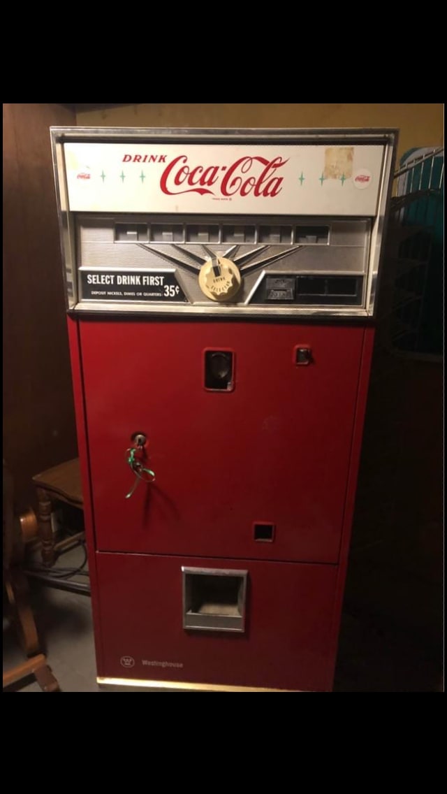 1960's coca cola Westinghouse pop machine 