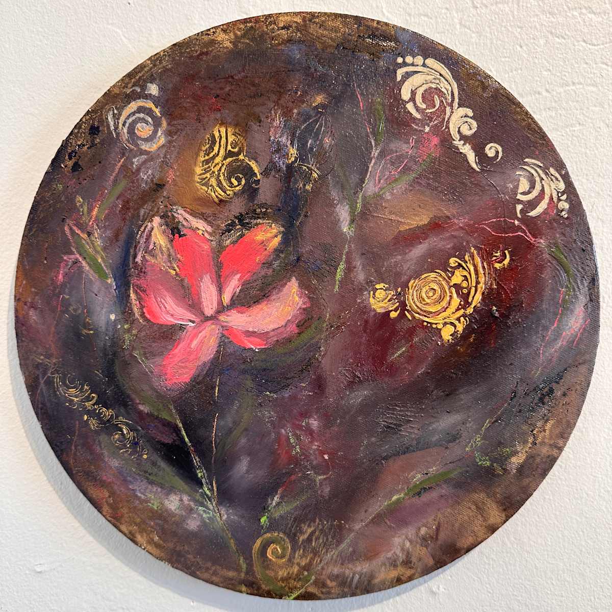 Beneath the surface by Marine Strage, Image 1.