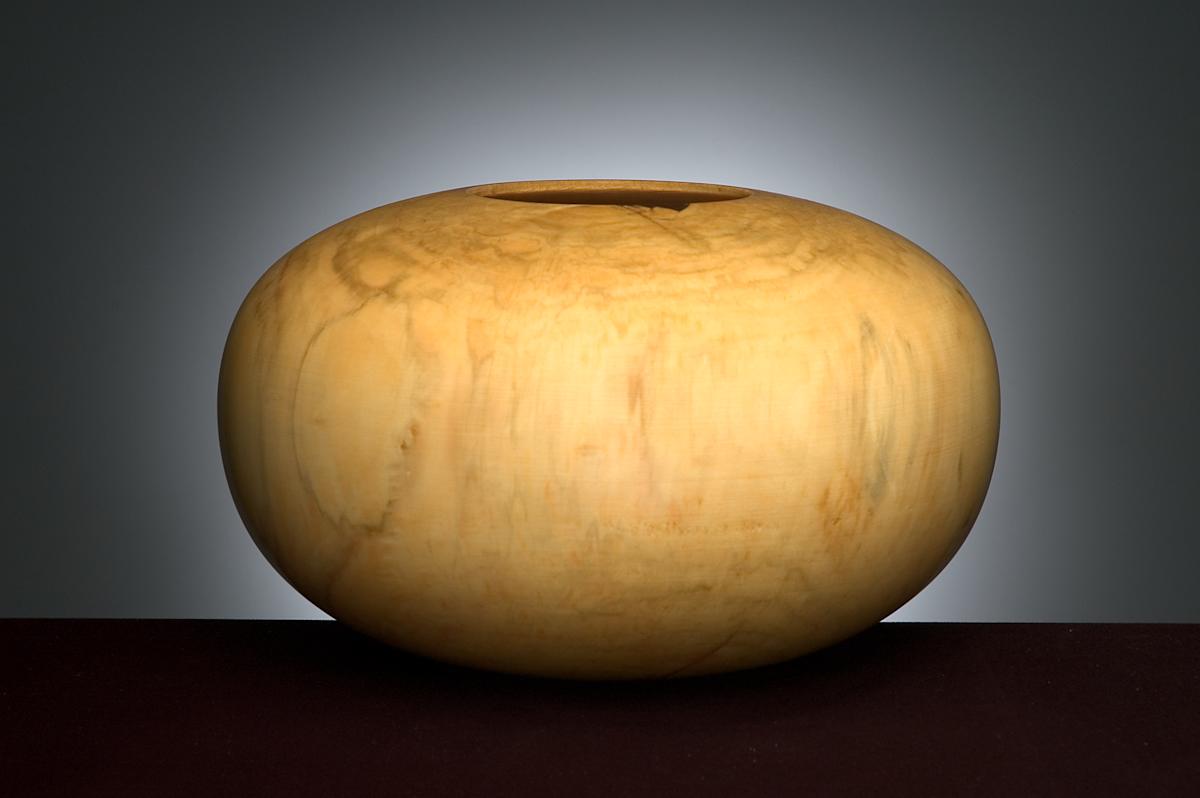 Rare Ashleaf Maple Globe by Ed Moulthrop, Image 1.