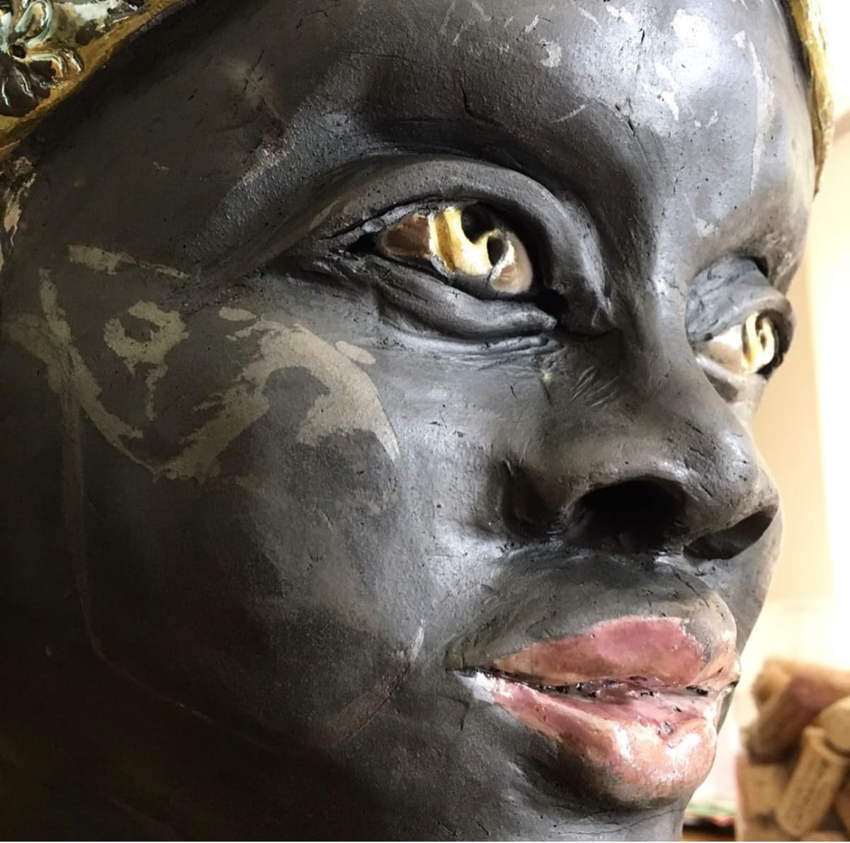 Lewa by Mariana Sola  Image: Raku bust sculpture 