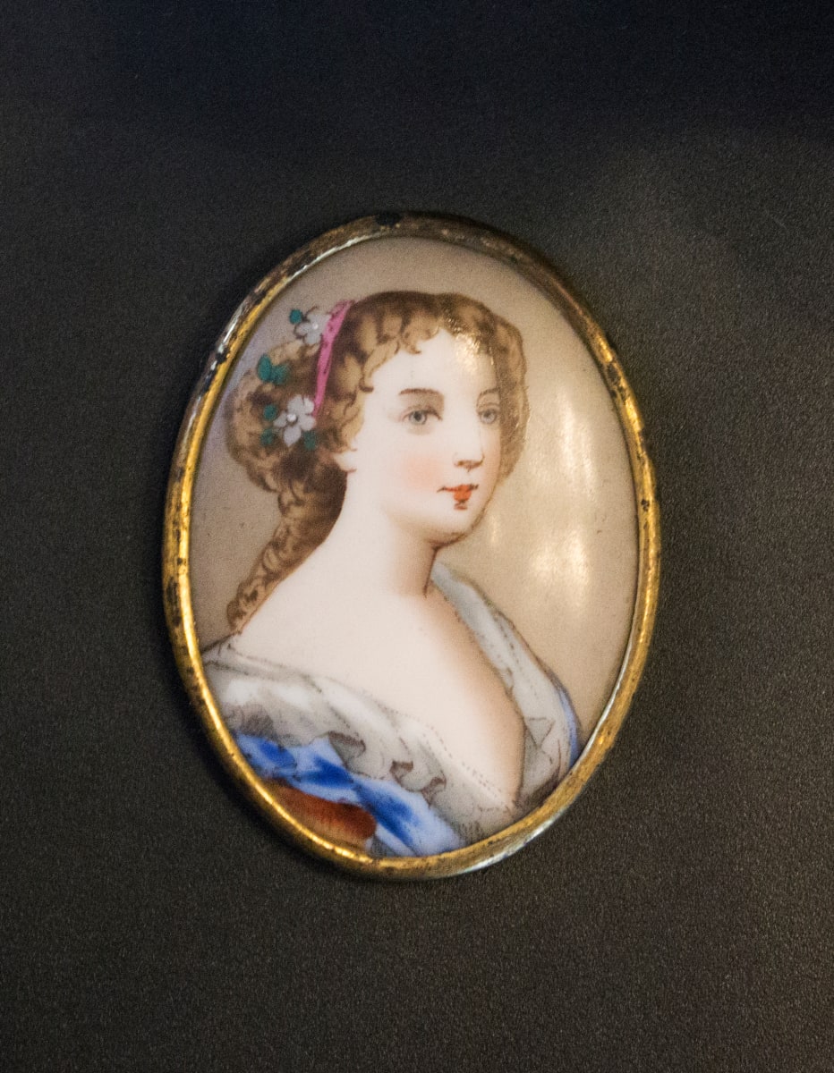 Cabochon by Unknown, Germany, Image 1.