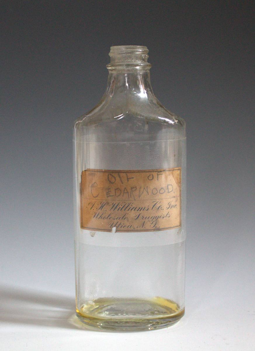 Bottle by A.H. Williams Co., Image 1.