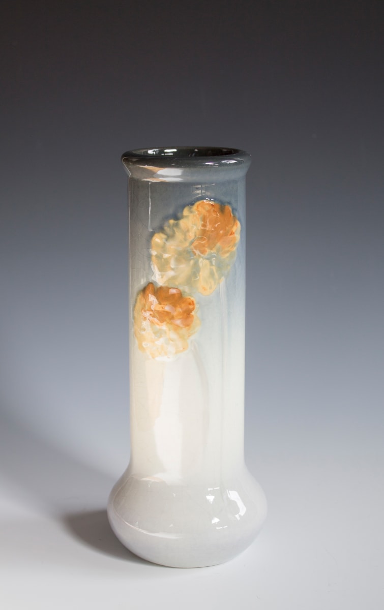Vase by Weller, Image 2.