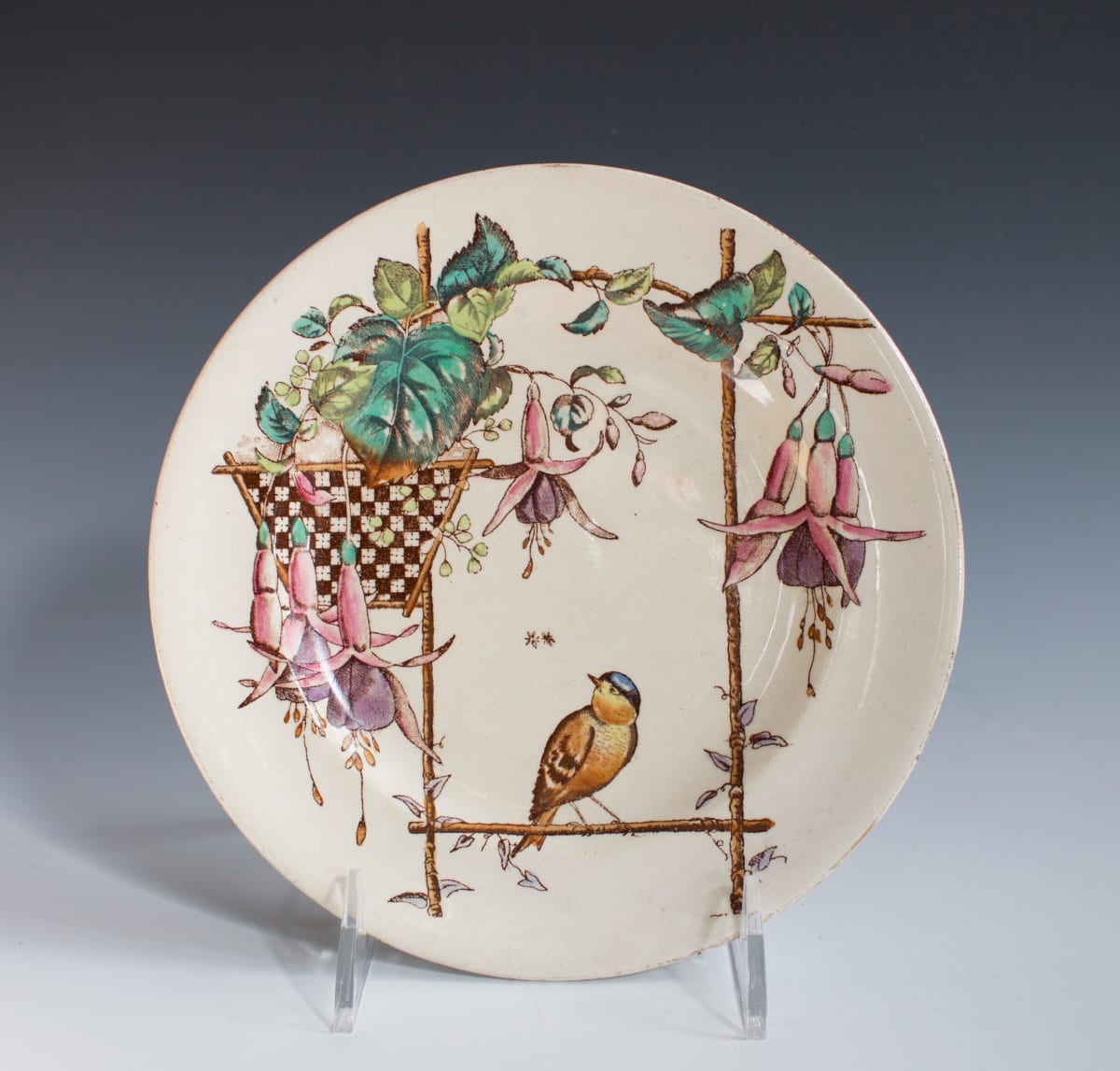 Plate by Wallis Gimson & Co. 