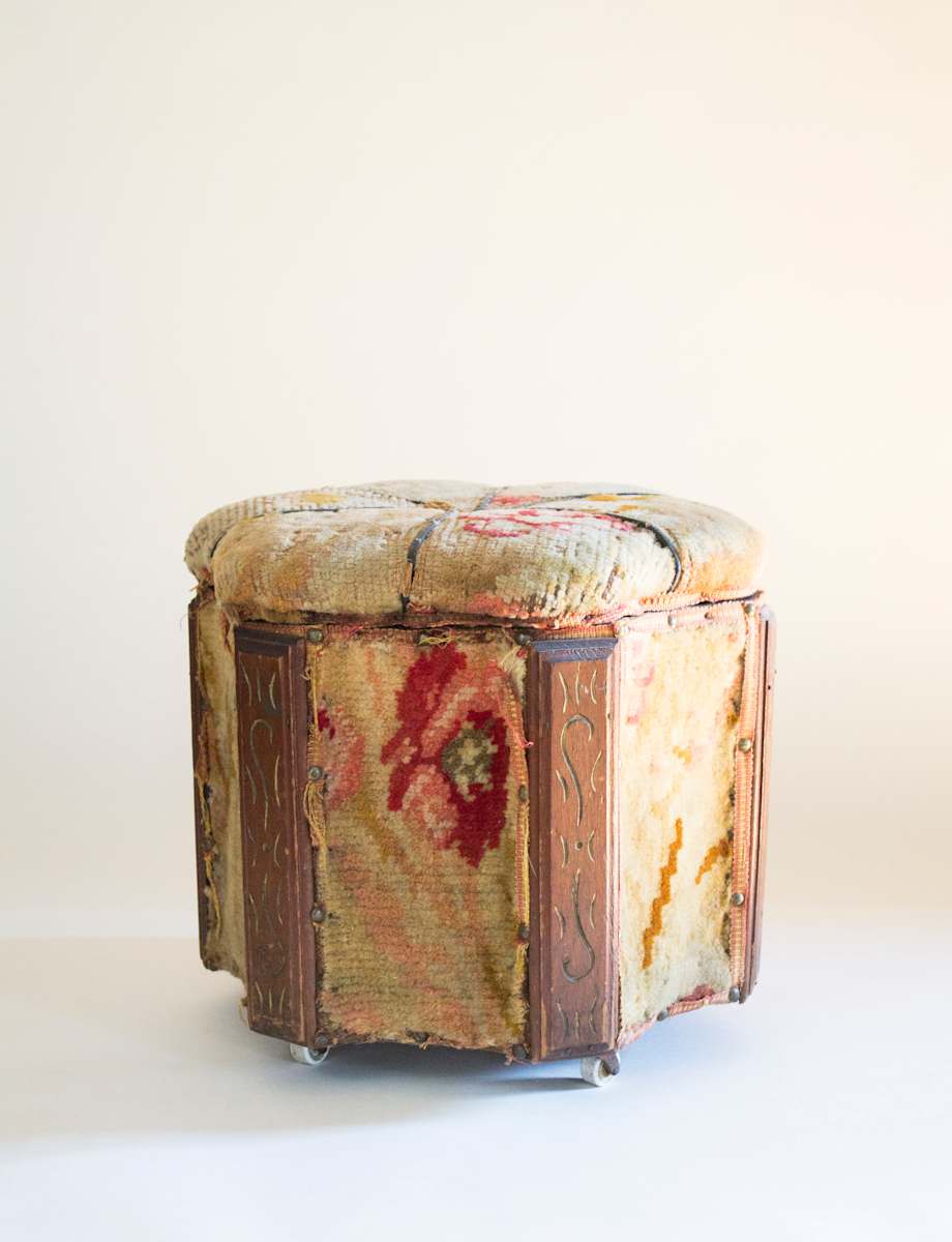Ottoman by American Ottoman & Hassock Co., Image 2.