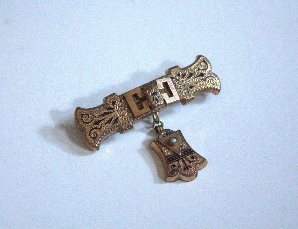 Brooch by Unknown, Image 1.