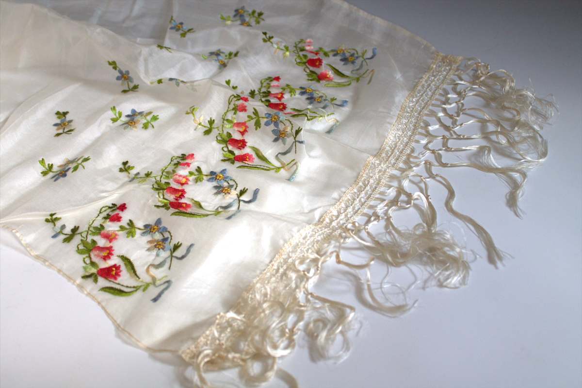 Scarf by Unknown, Image 1.