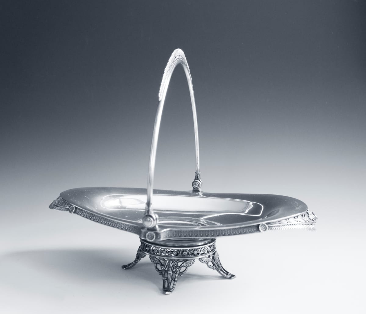 Bride's Basket by Reed & Barton, Image 3.