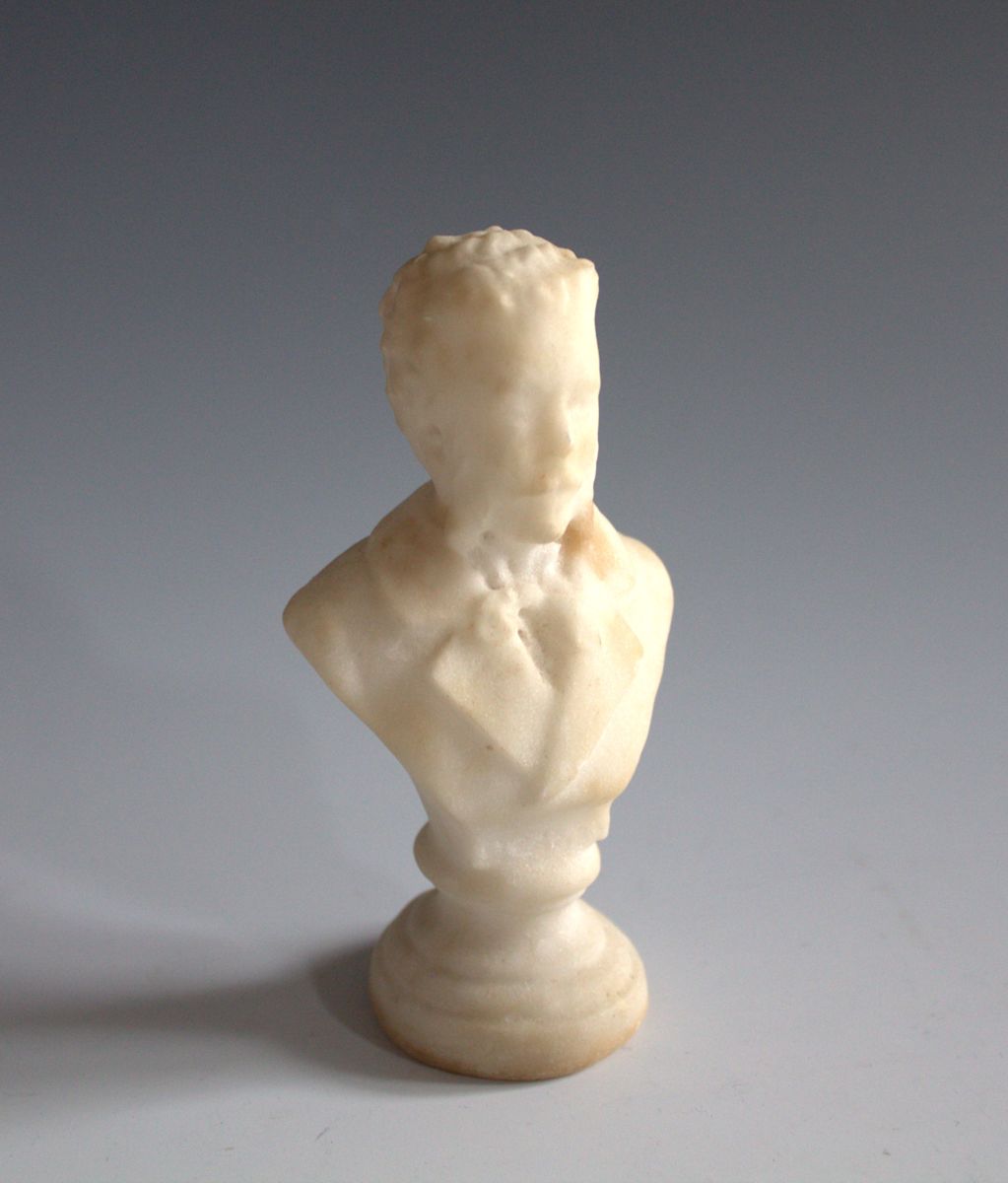 Bust by Unknown, United States, Image 1.