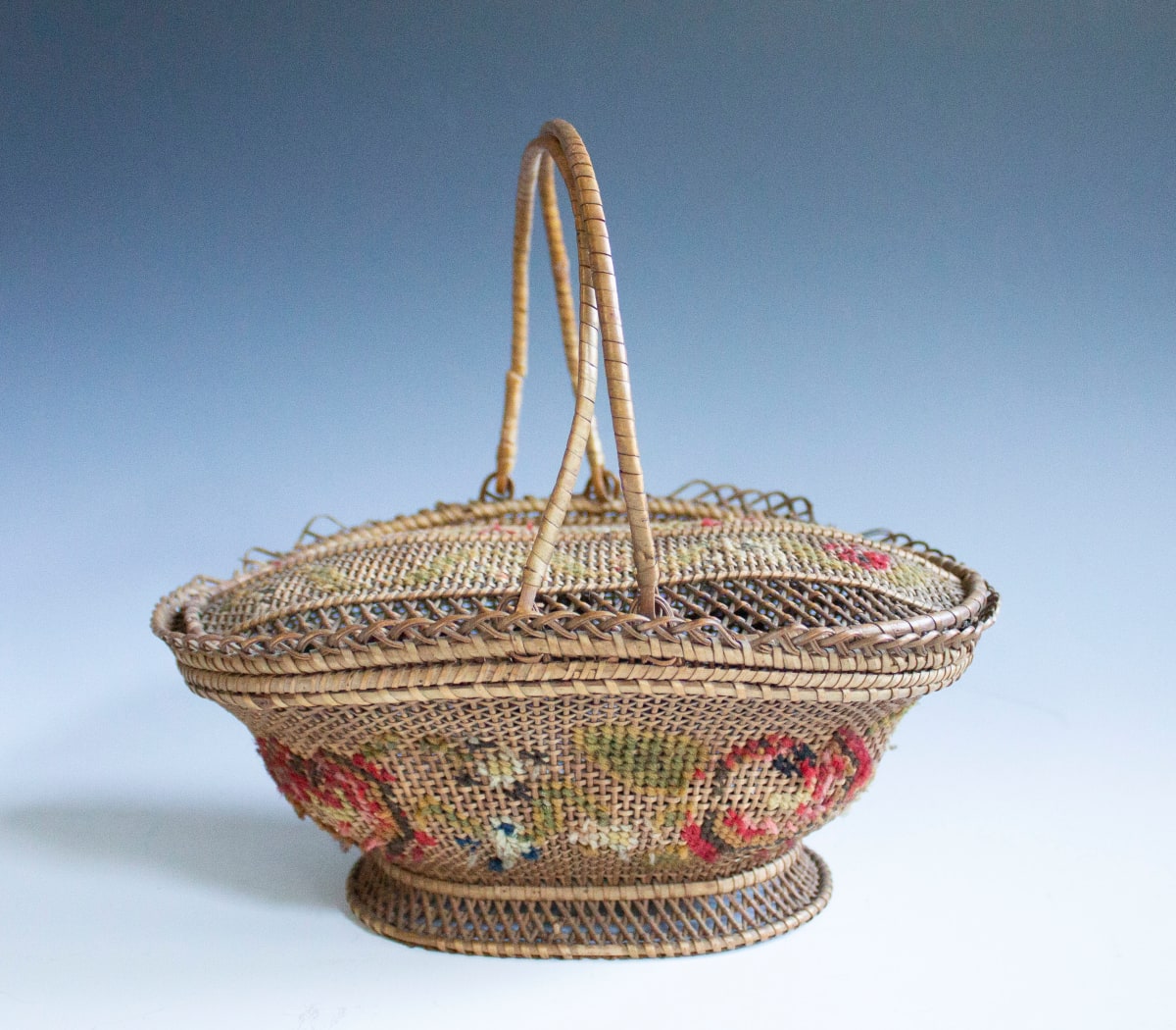 Basket by Unknown, United States, Image 1.