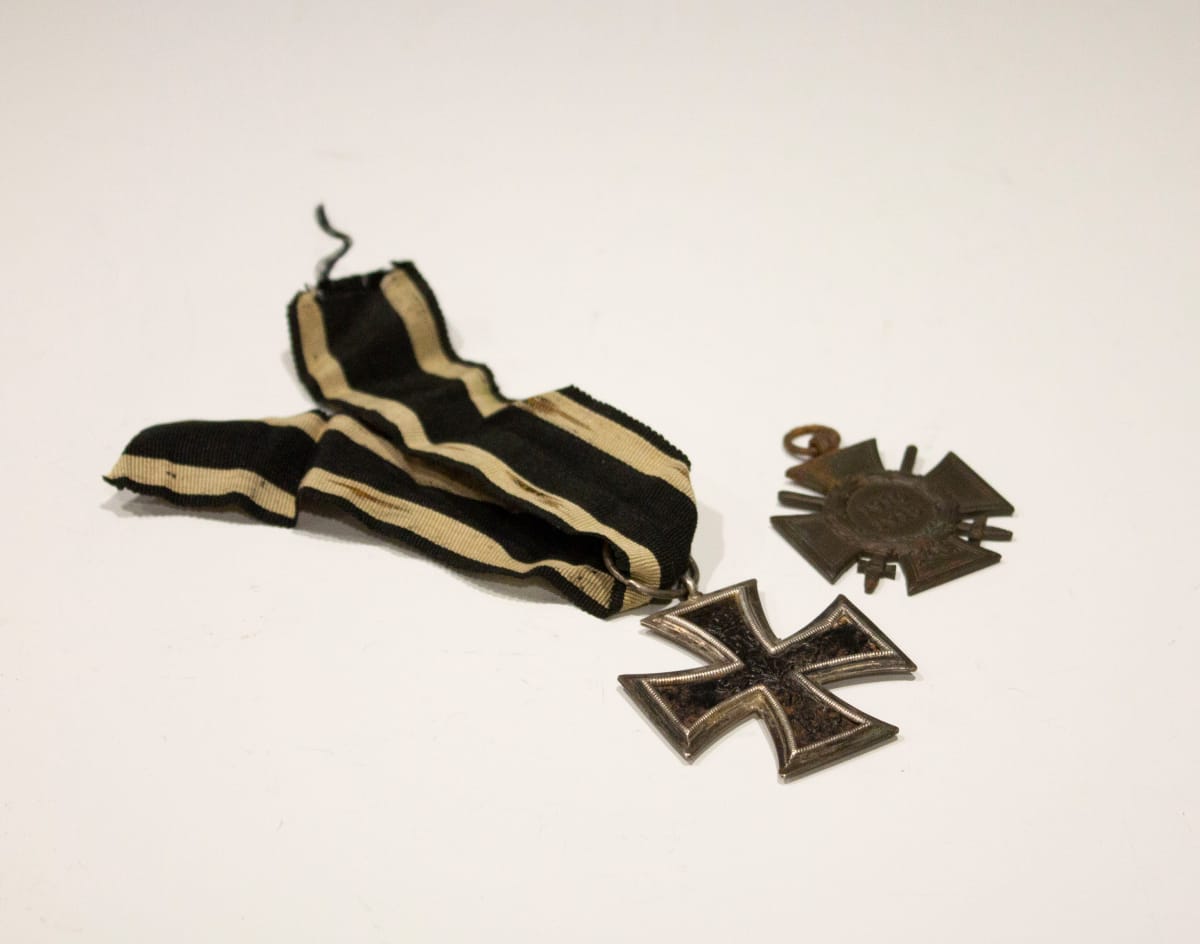 Iron Cross Grouping by Königliches Münzamt Orden, Image 2.