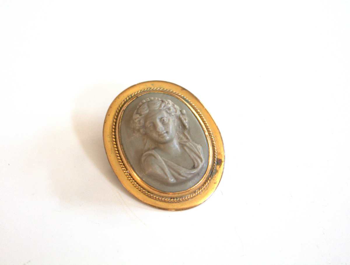Cameo by Unknown, Image 2.