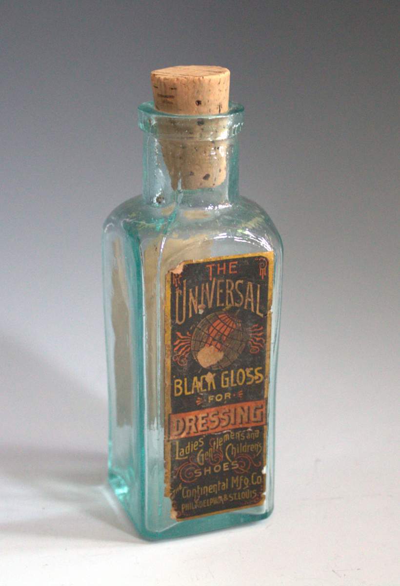 Bottle by Continental Manufacturing Co., Image 1.