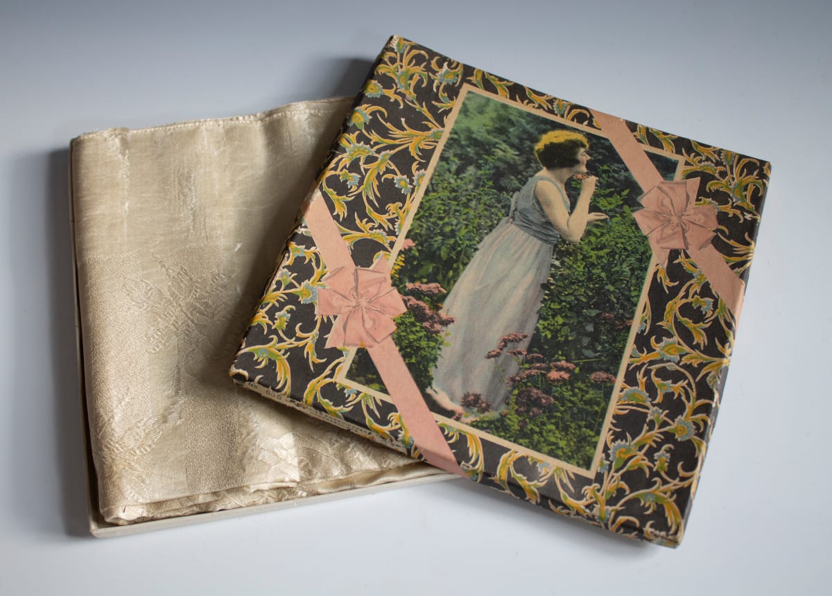 Gift Box by Unknown, United States, Image 1.