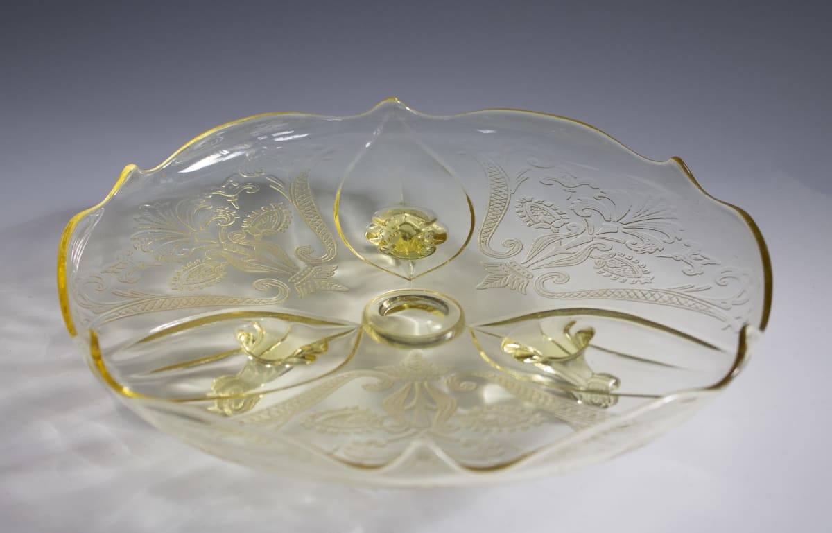 Cake Server by Lancaster Glass Company, Image 1.