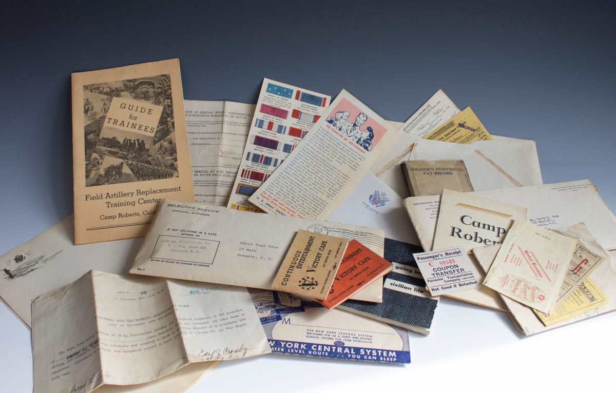 Paper Grouping by Unknown, United States, Image 1.
