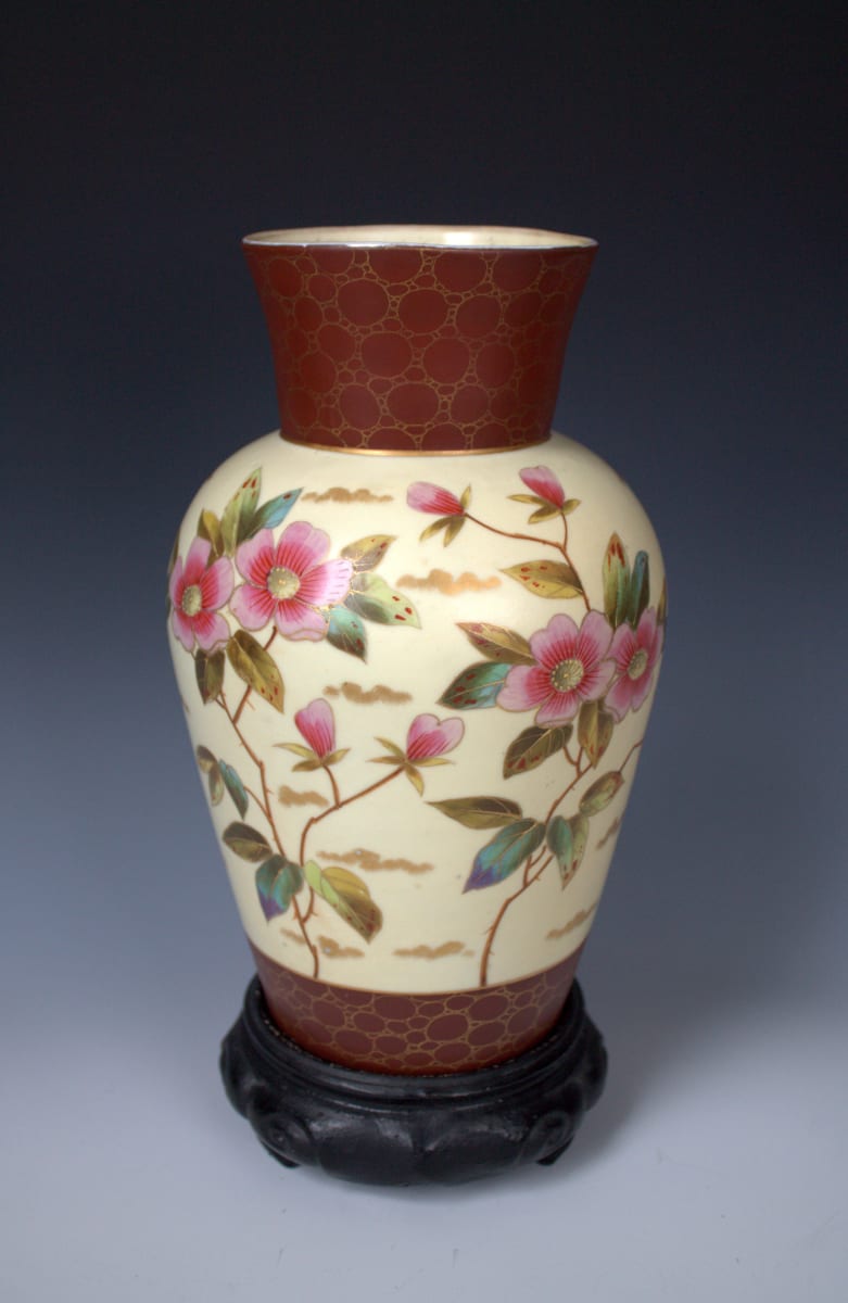 Vase by Victoria Carlsbad, Image 1.