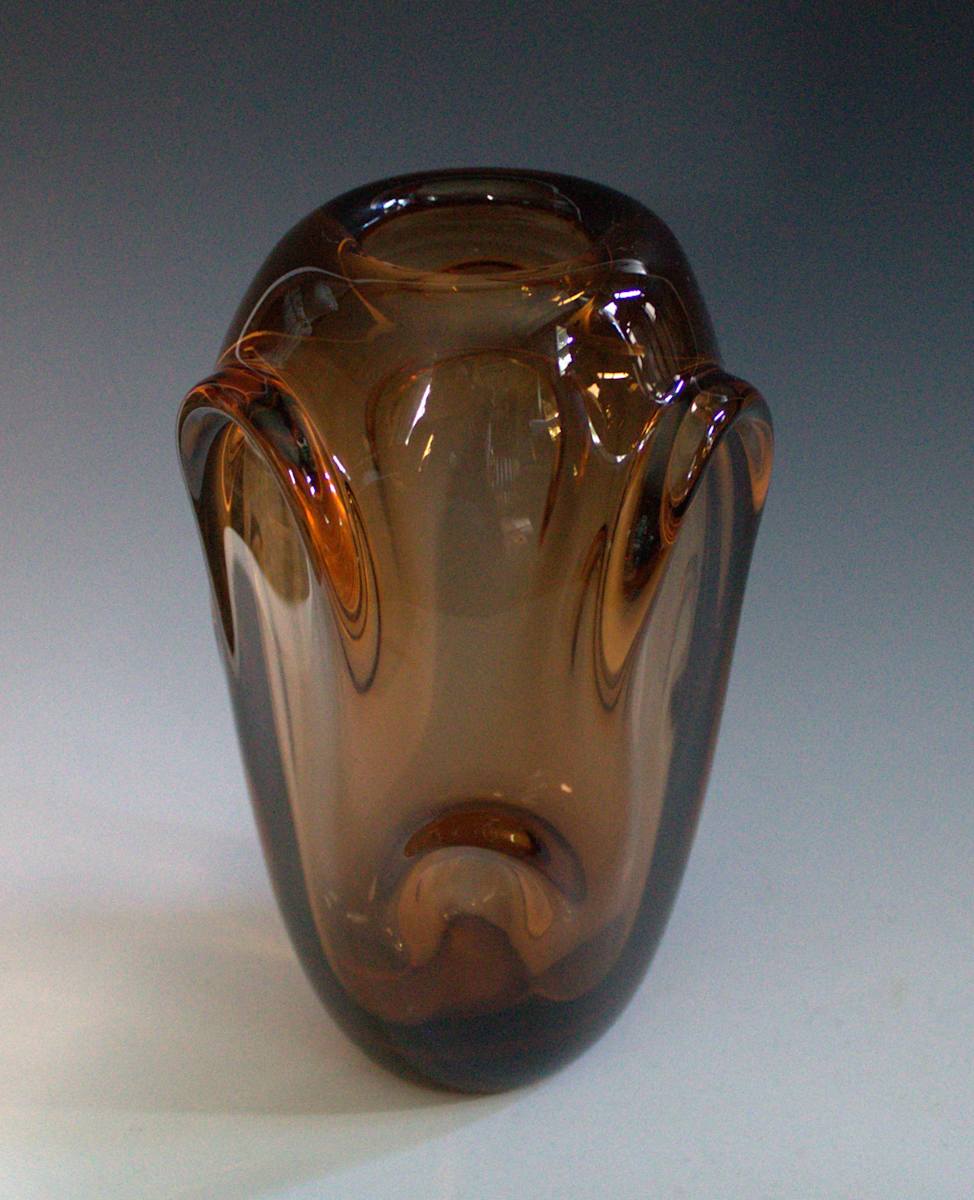 Vase by Jan Kotík, Beránek Skrdlovice Glass Works, Image 3.