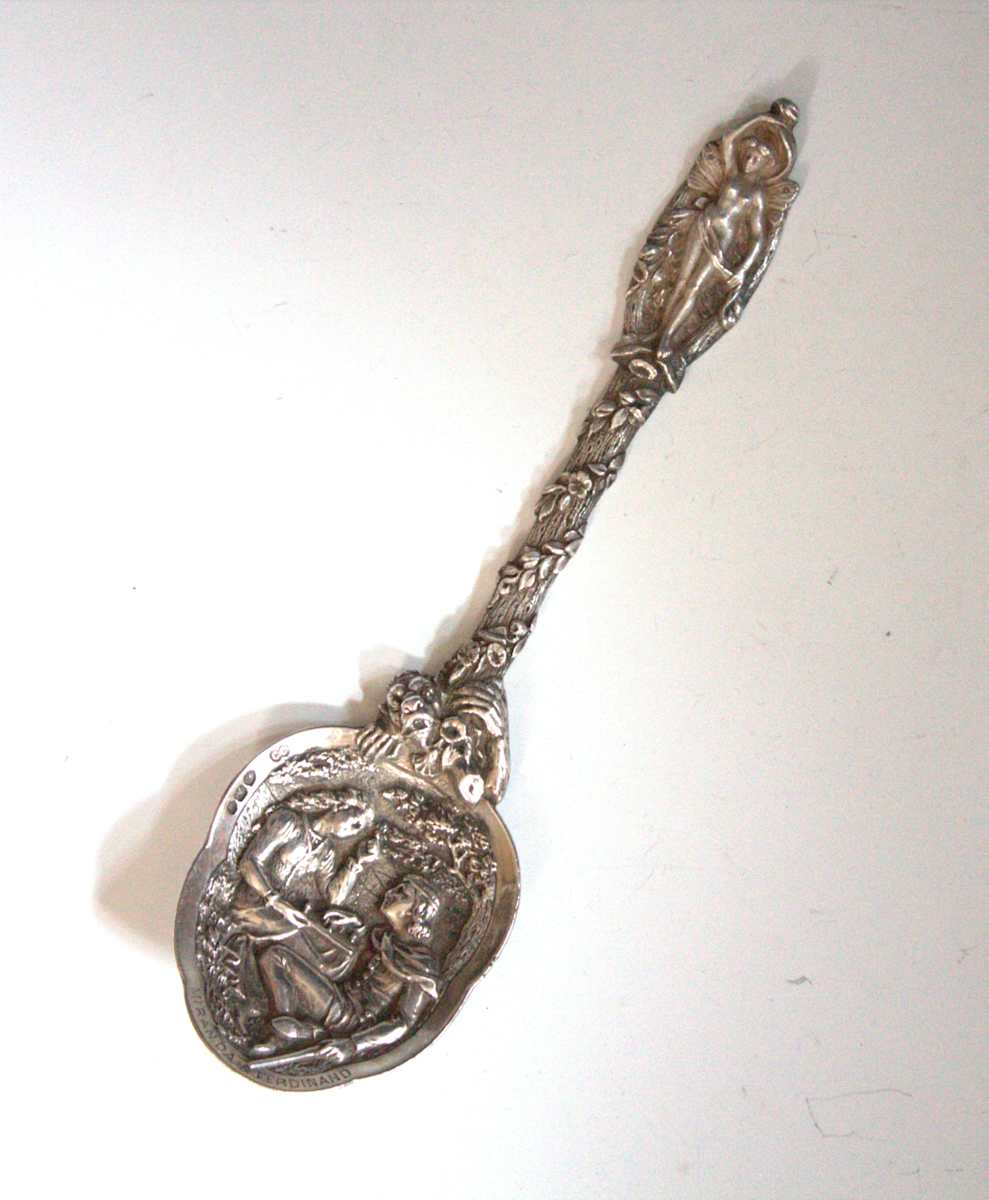 Spoon by George Gillett, Image 3.