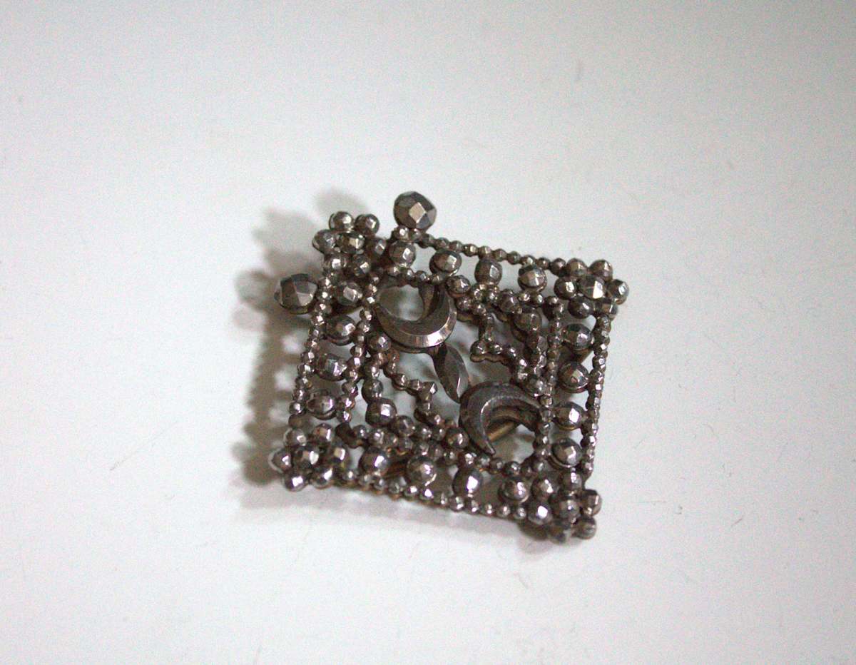 Buckle by Unknown, United States, Image 1.