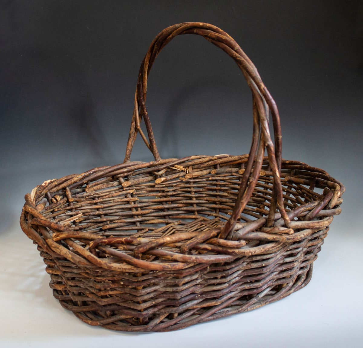 Basket by Unknown, United States, Image 1.