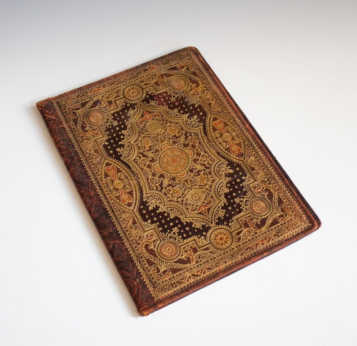 Portfolio Cover by Unknown, Italy, Image 1.