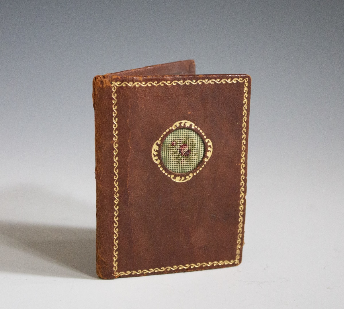 Photo Booklet by Unknown, Austria, Image 1.
