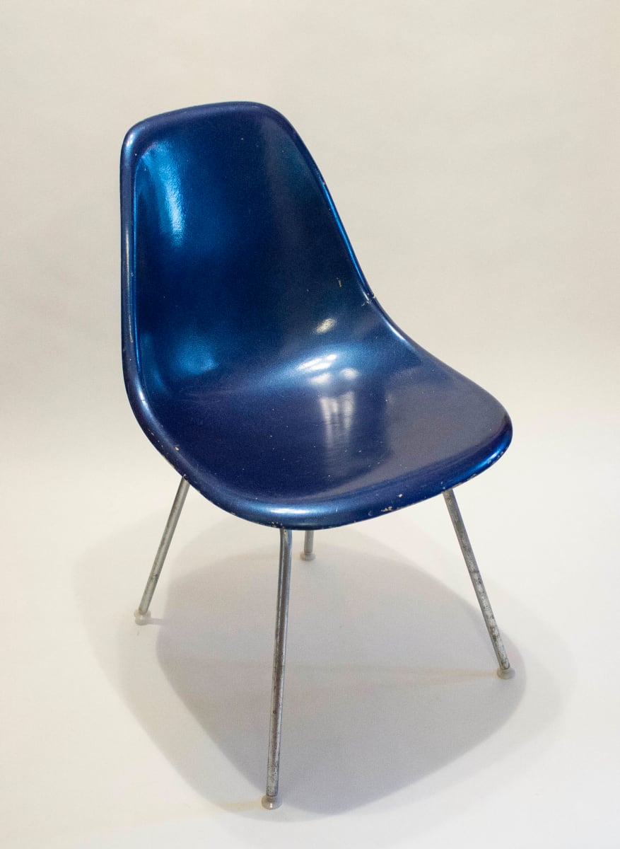 Shell Chair by Herman Miller, Image 2.