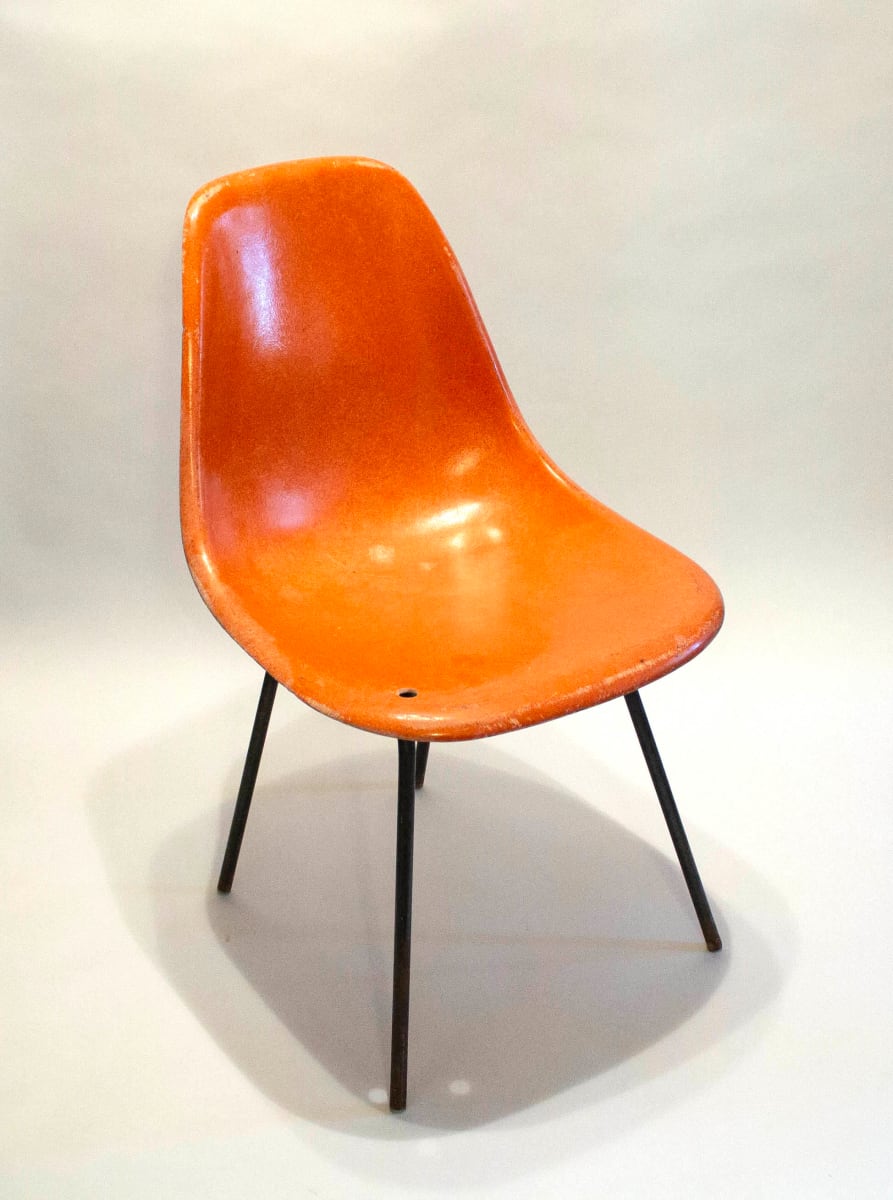 Shell Chair by Herman Miller, Image 1.