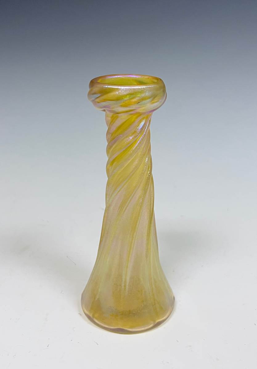 Bud Vase by Louis Comfort Tiffany, Image 2.