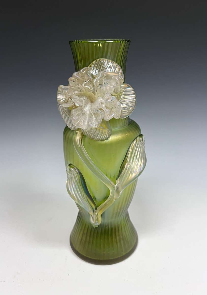 Vase by Kralik, Image 1.