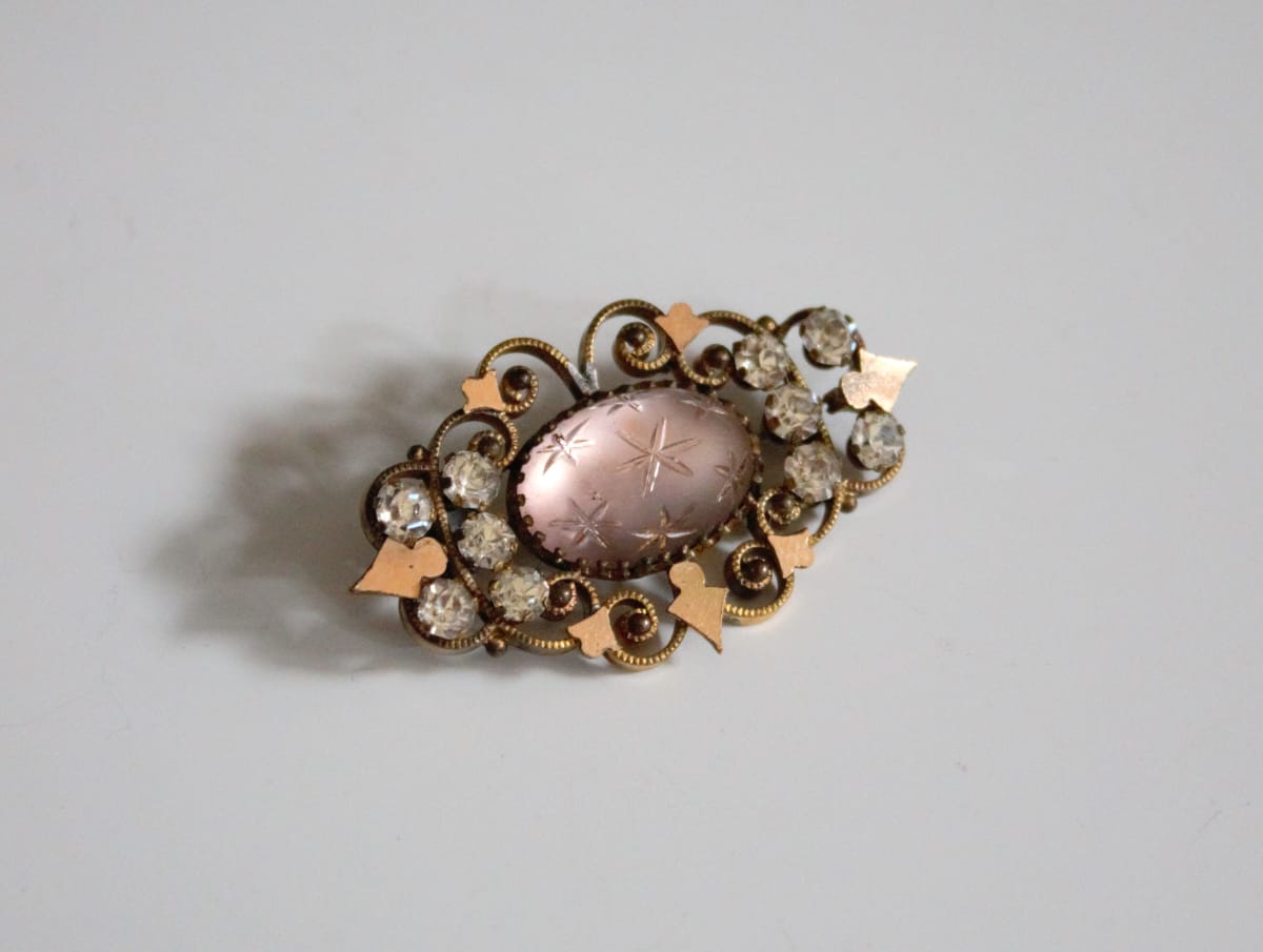 Brooch by Unknown 