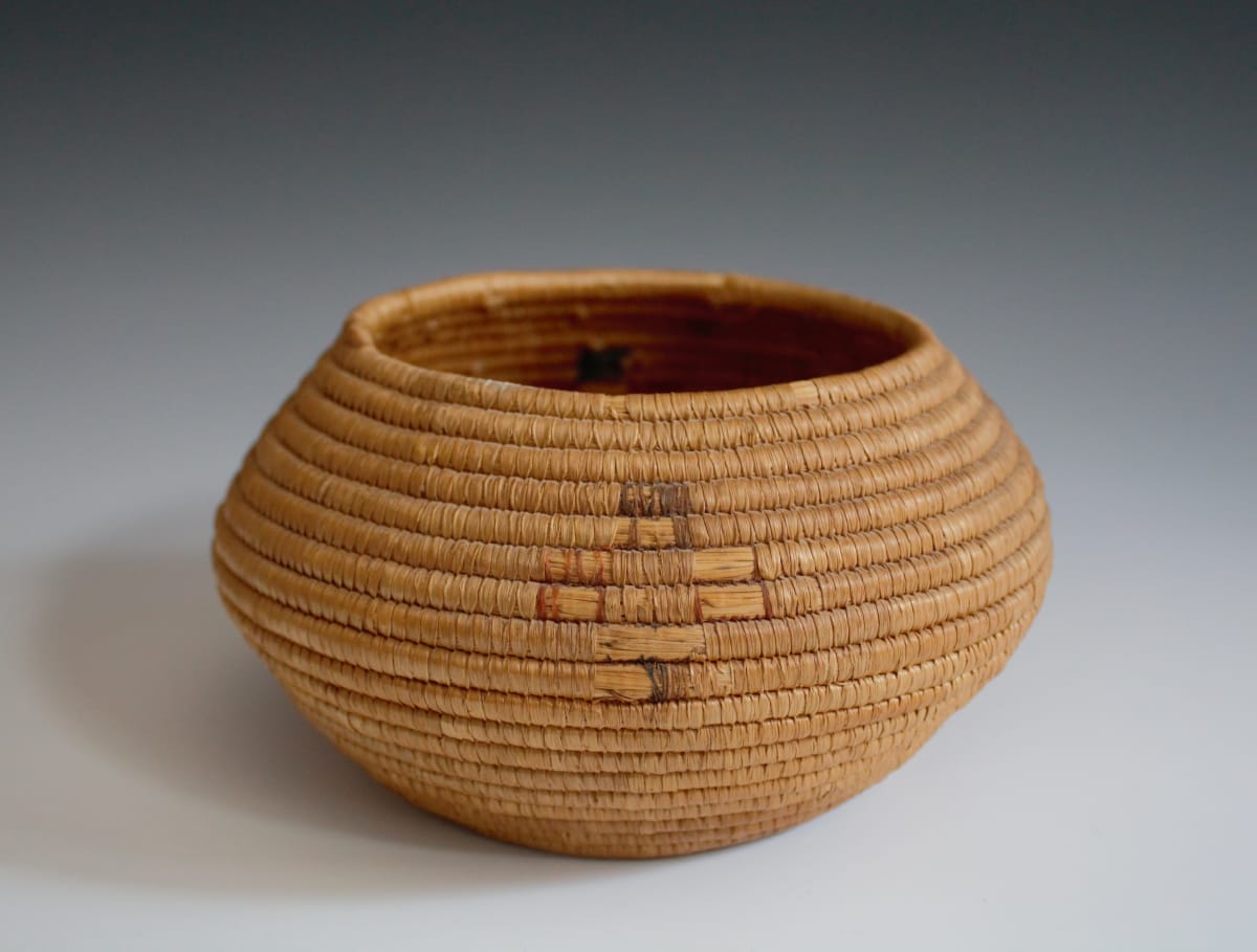 Basket by Unknown, United States, Image 1.