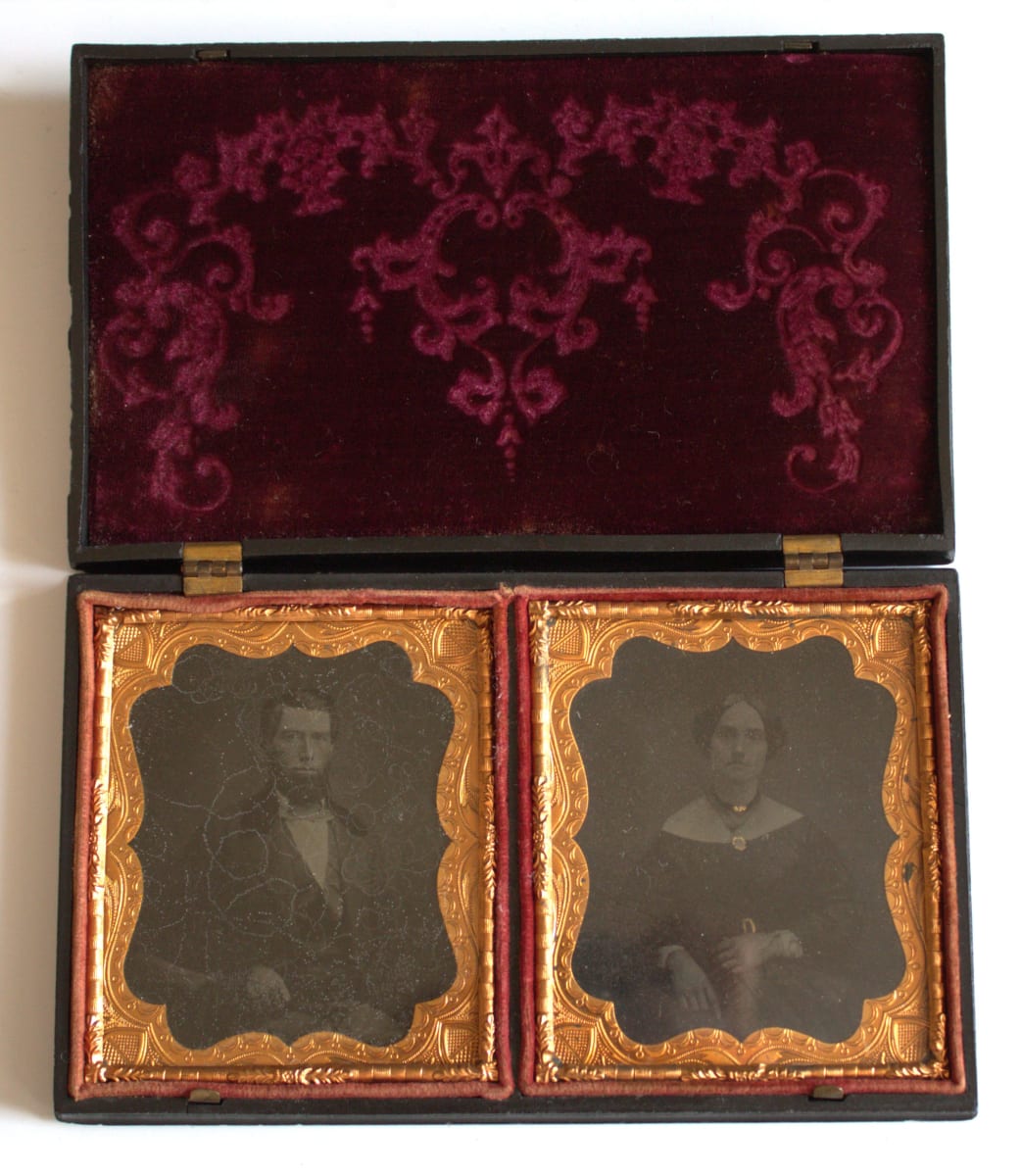 Double Case by Unknown, United States 