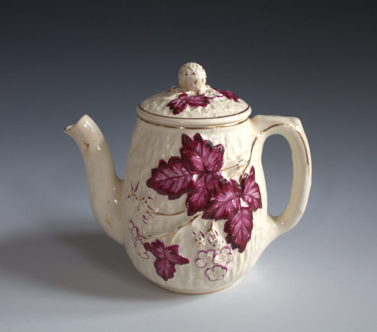 Teapot by Chesapeake Pottery, Image 1.