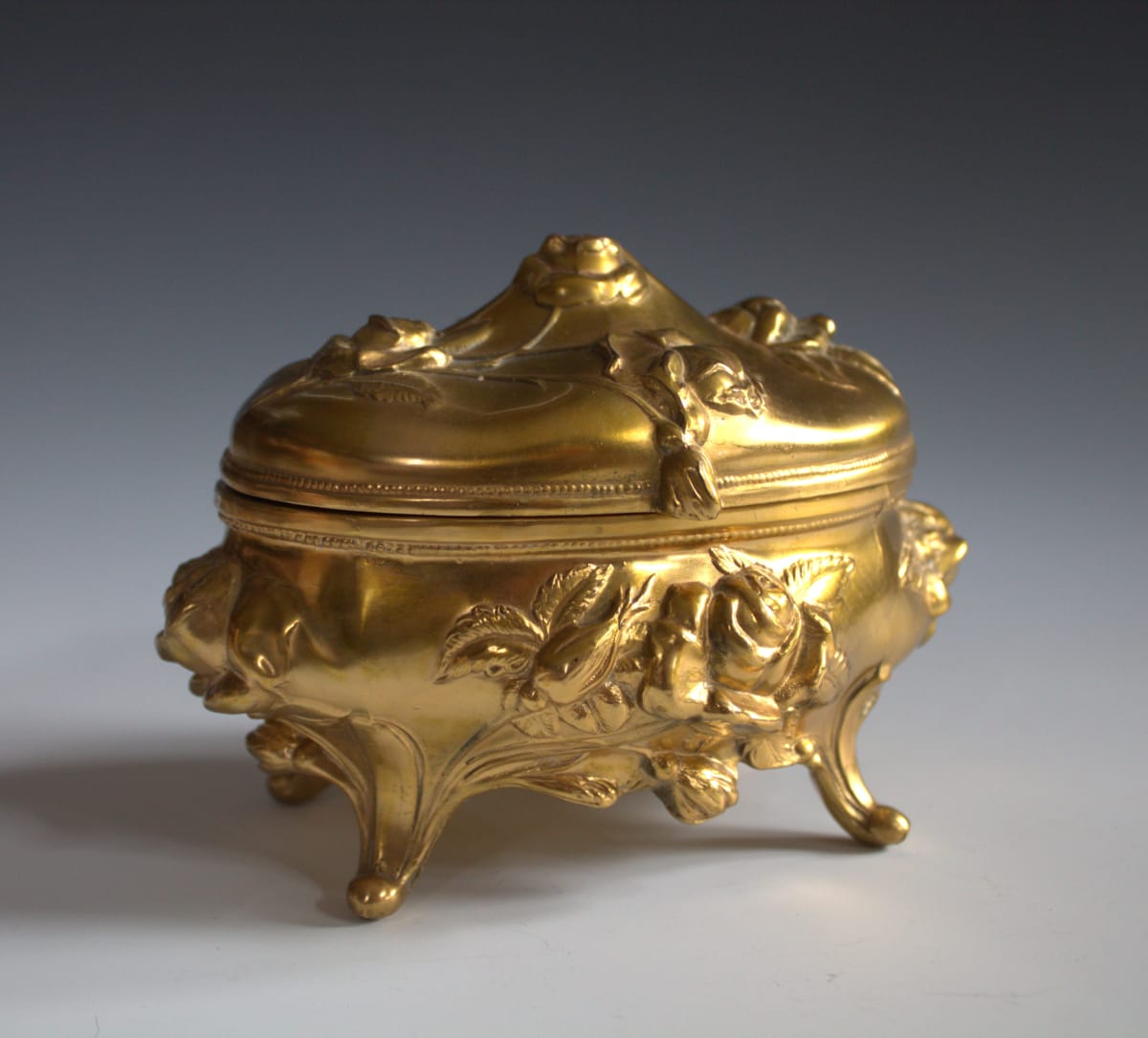 Trinket Box by Brainard Wilson Co., Image 1.