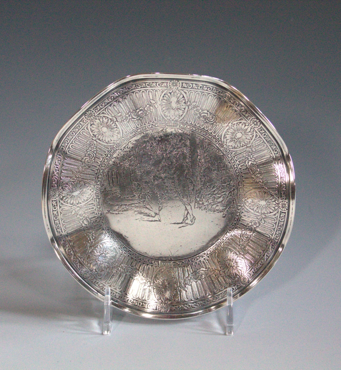 Dish by Weidlich Sterling Spoon Co., Image 4.
