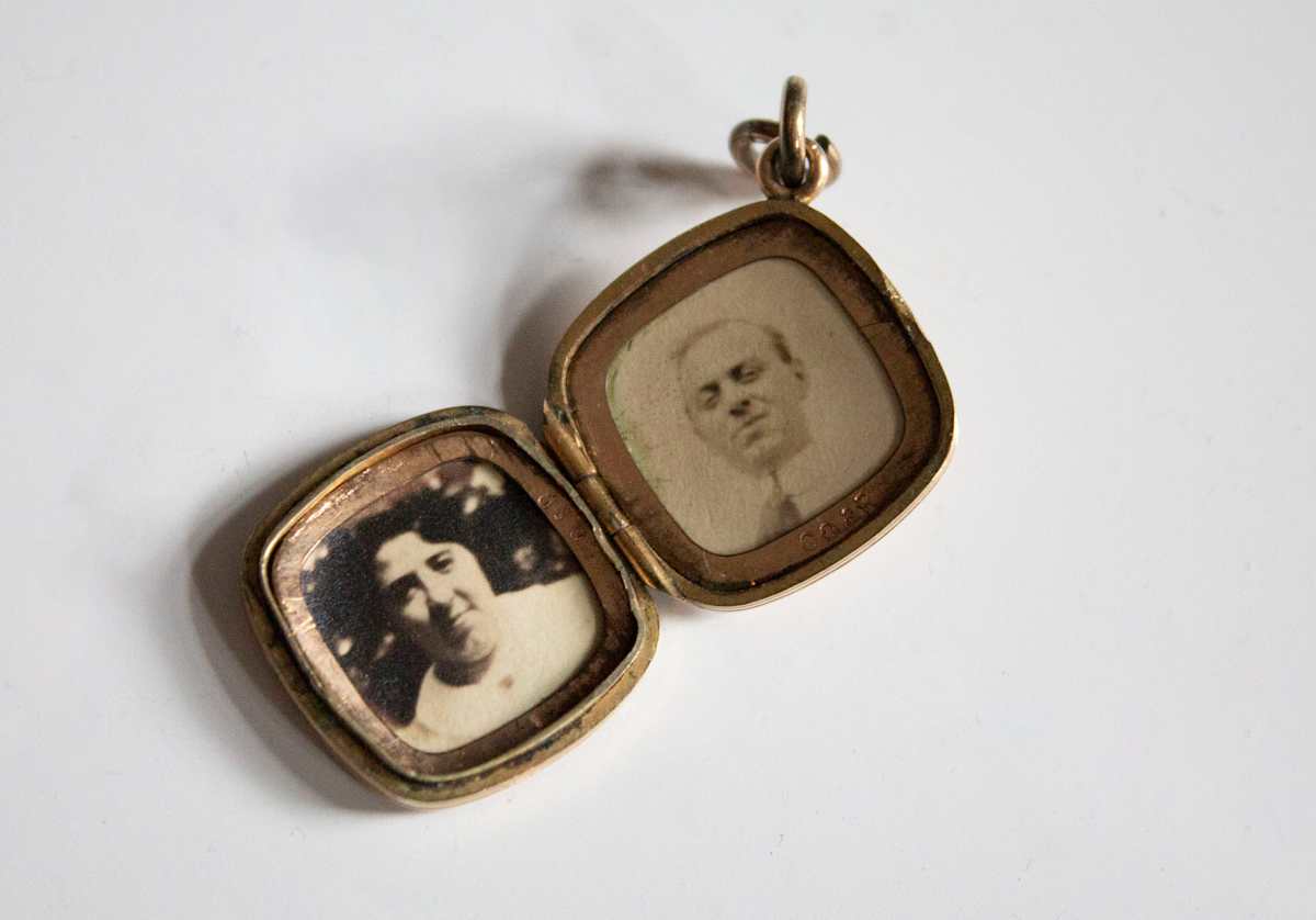 Locket by Carter, Qvarnstrom & Remington, Image 3.