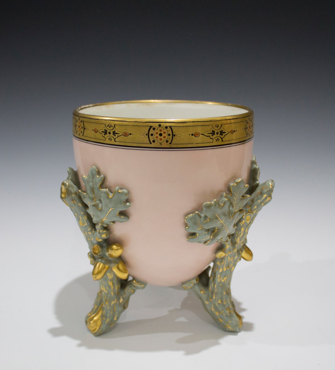 Jardiniere by Unknown, Image 1.