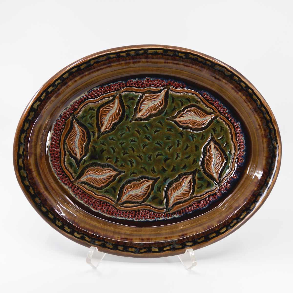 25017 Oval Chinet Platter by Sandy Miller 