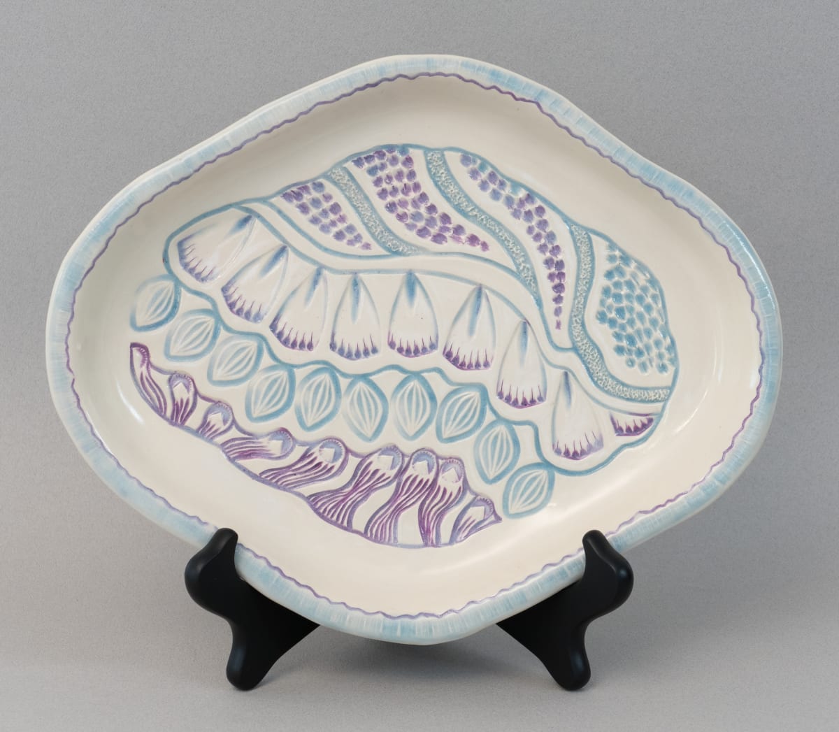 18043 Diamond Platter by Sandy Miller, Image 2.