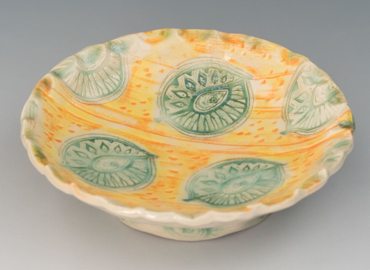 Small Round Dish, Image 2.