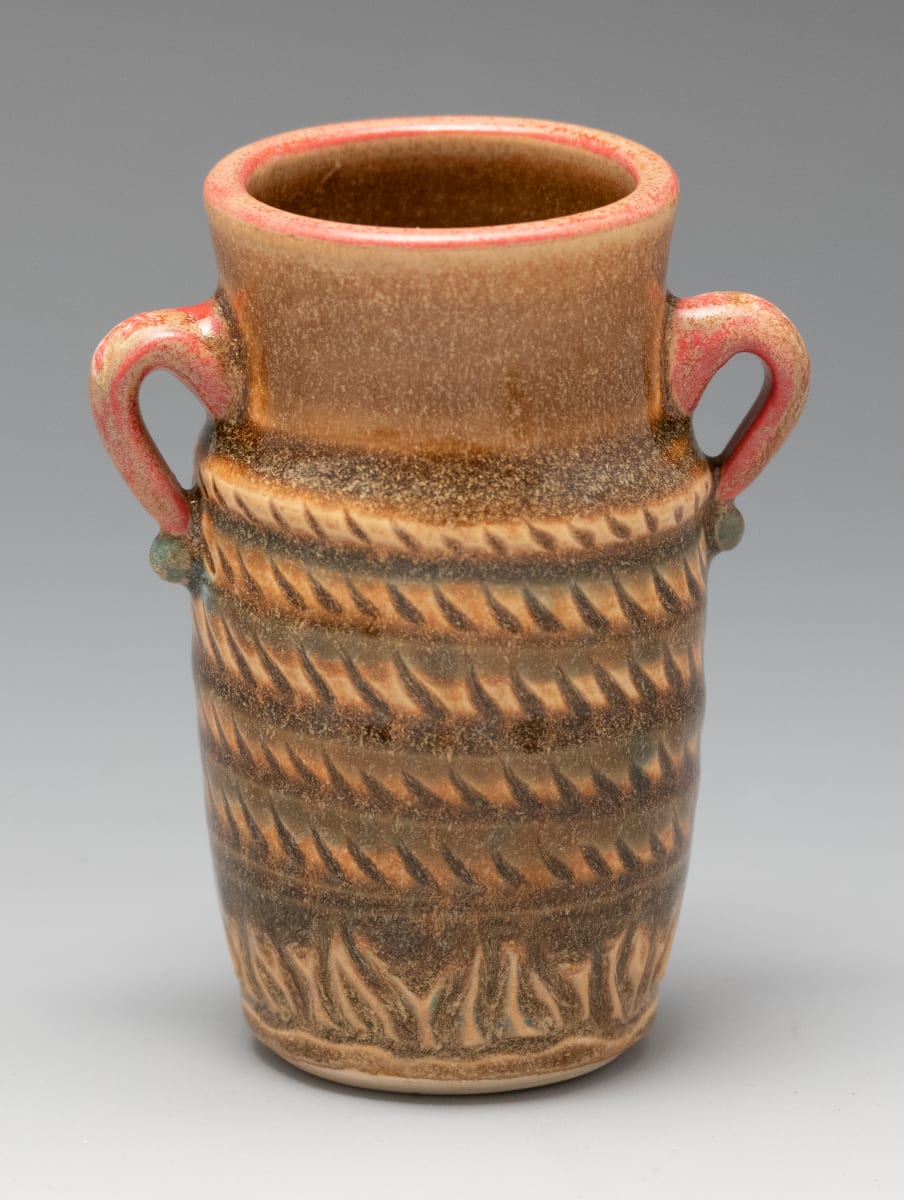 Tiny Pot by Sandy Miller 