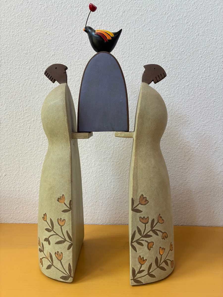 Friends with Bird by Beverly Magennis (RAiR 1975-76), Image 1.