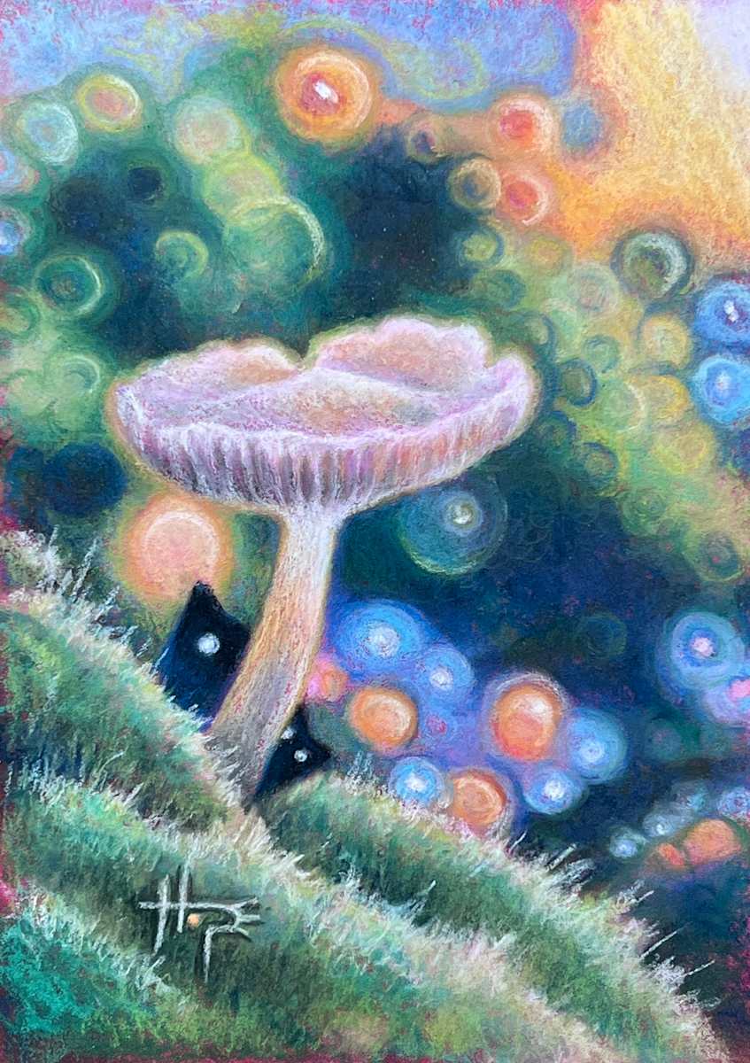 Moody Mini 5 by Hope Martin, Image 1.