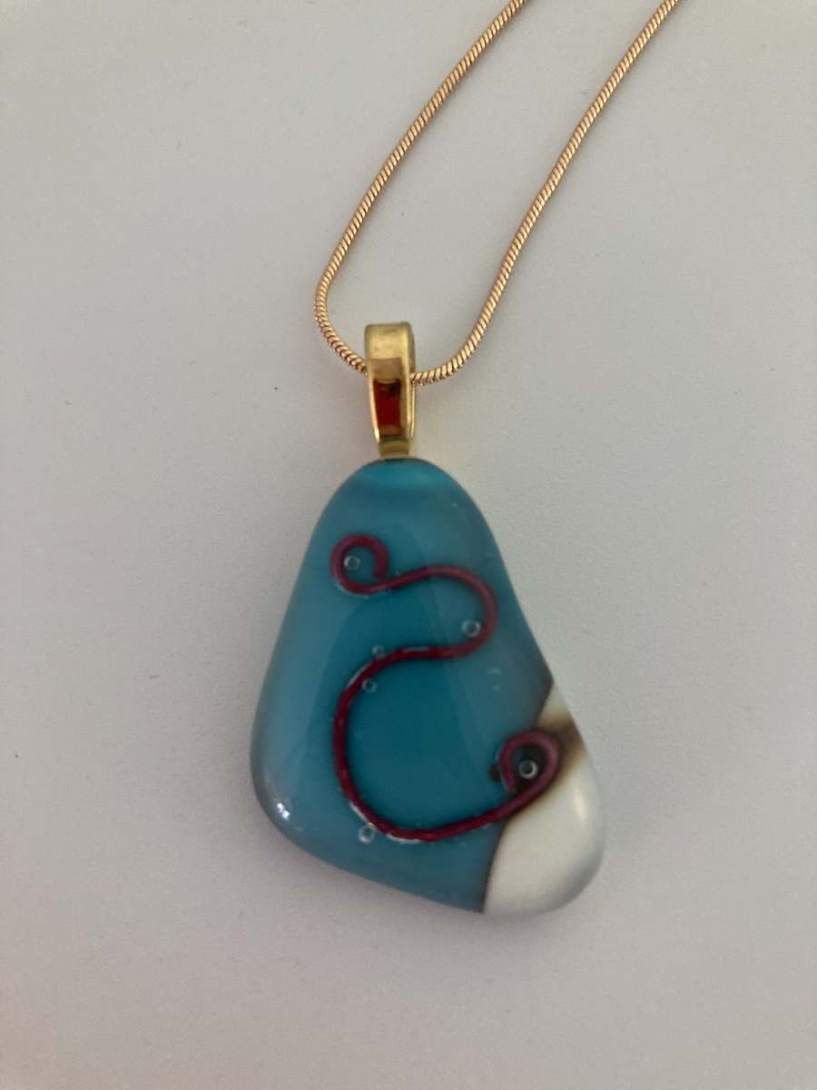 Fused glass pendant #152, Image 3.